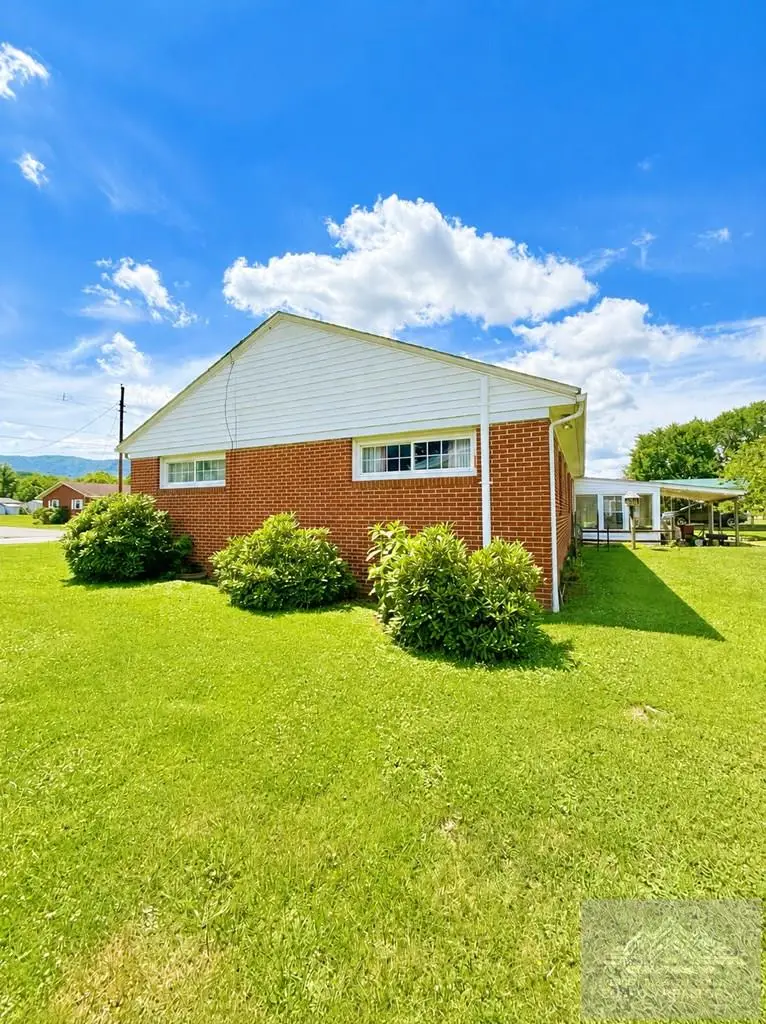 95 Ballard Ave., Peterstown, WV 24963 - #3