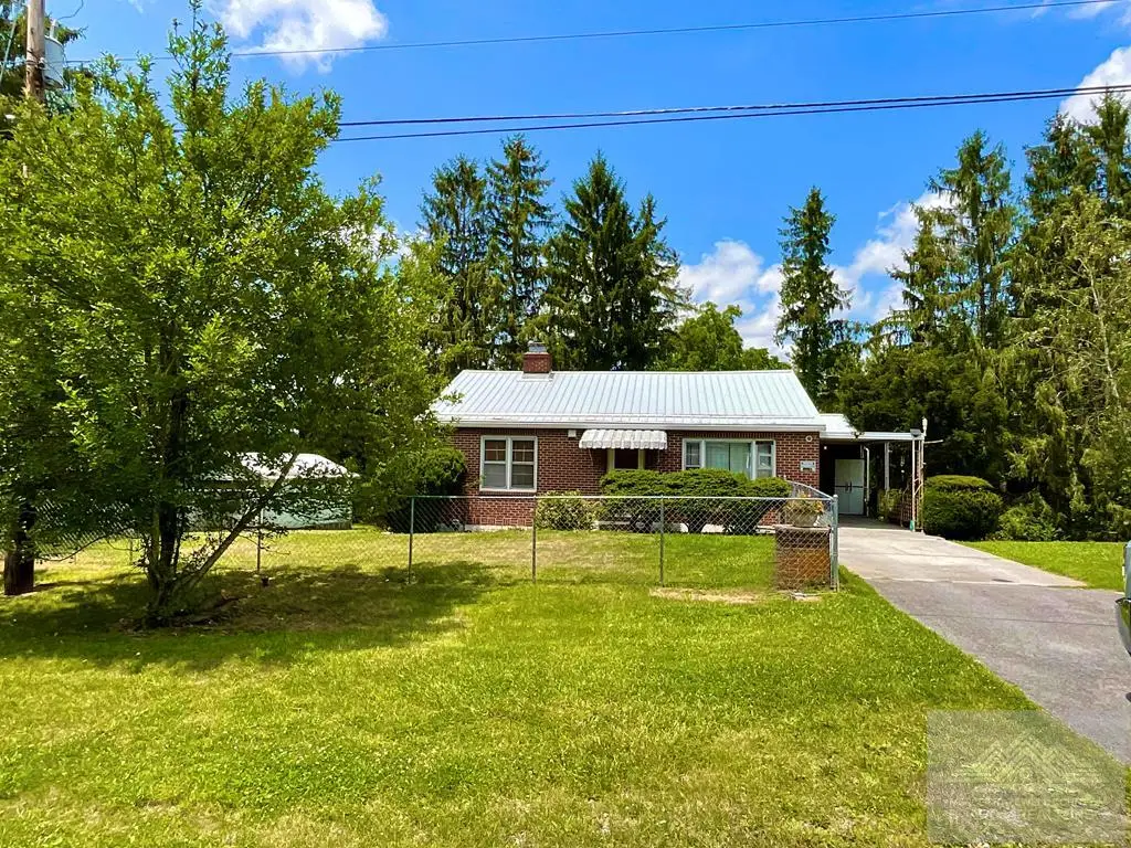 2587 Old Athens Road, Princeton, WV 24739 - #1