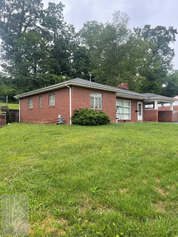901 Park Ave, PRINCETON, WV 24740