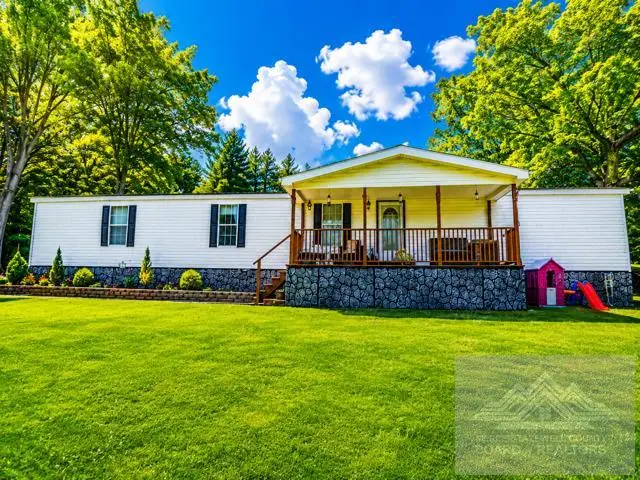4414 Matoaka Rd, Rock, WV 24747 - #1