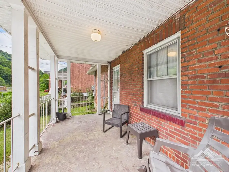 162 Cherokee Rd., Northfork, WV 24868 - #3
