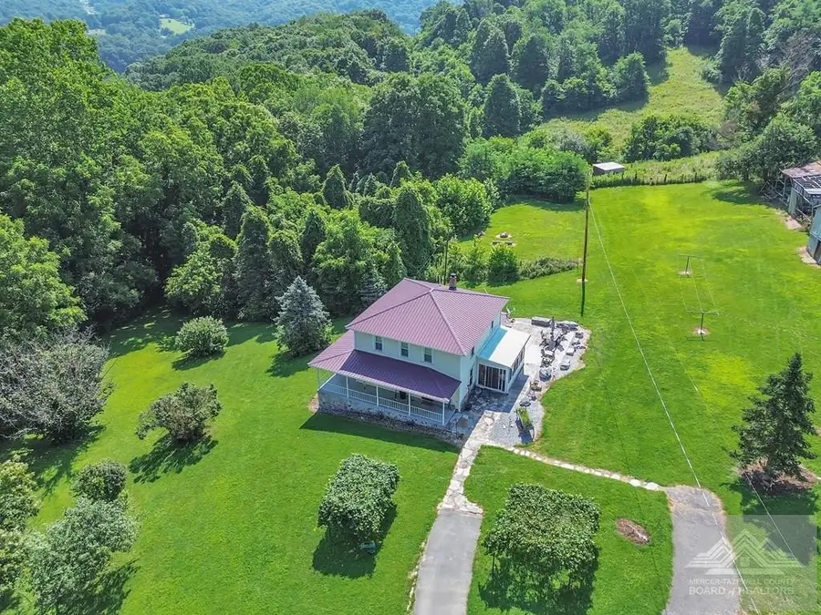 250 Robertson Mountain Rd., Narrows, VA 24124 - #3