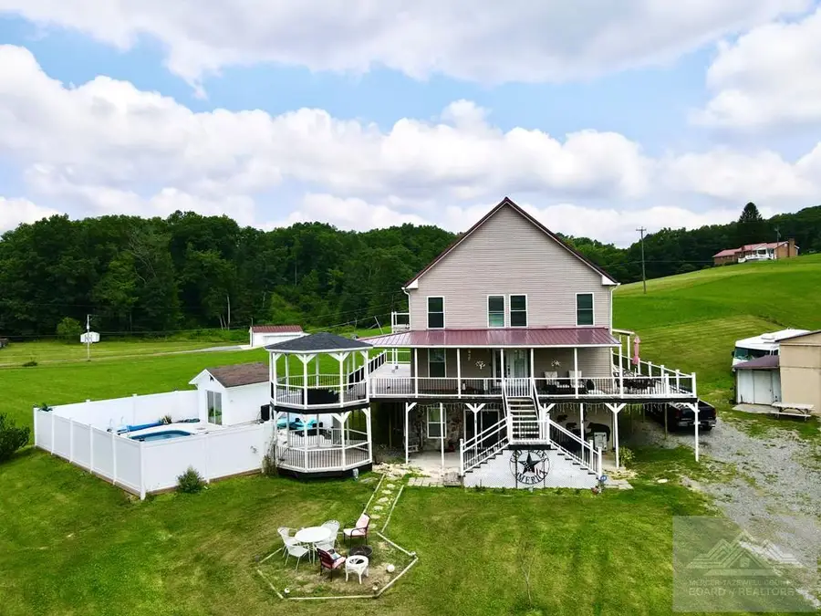 384 Pinoak Road, Lashmeet, WV 24733 - #2
