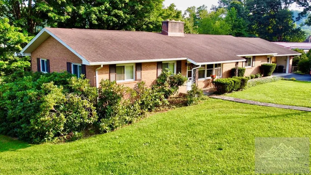 103 Hillview Street, Princeton, WV 24740 - #1
