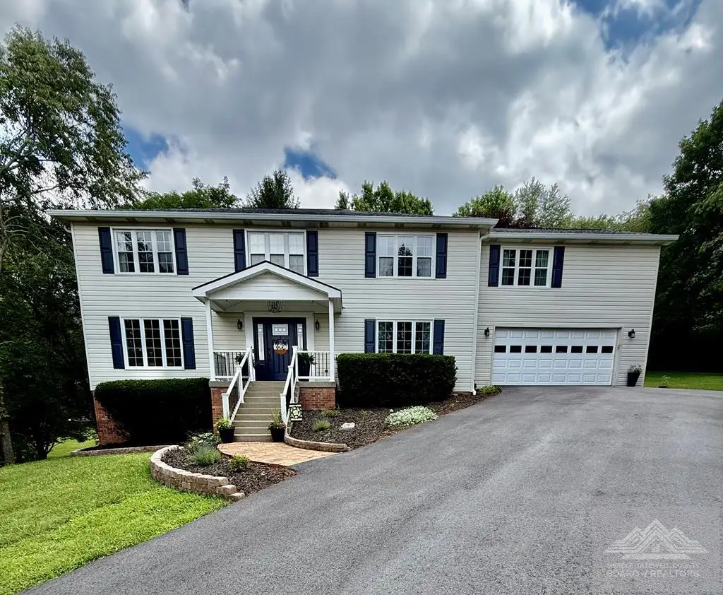 642 Dove Circle, Bluefield, VA 24605 - #1