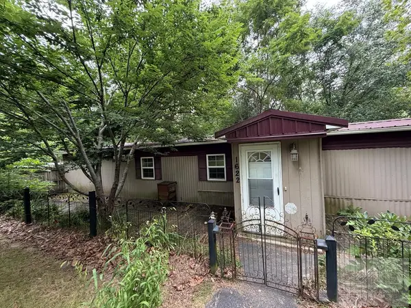 1622 Reese Harmon Ridge Road, ROCK, WV 24747