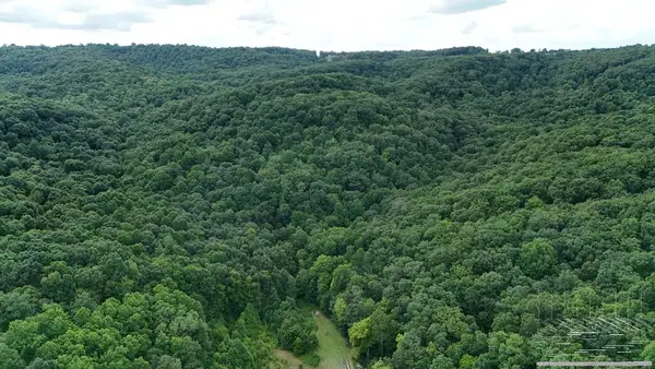 900 Hayes Valley Rd., PRINCETON, WV 24739