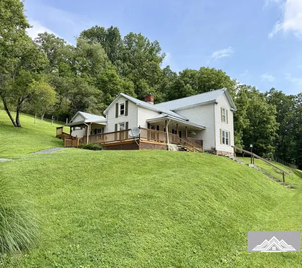 4423 Wright Valley Rd, BLUEFIELD, VA 24605