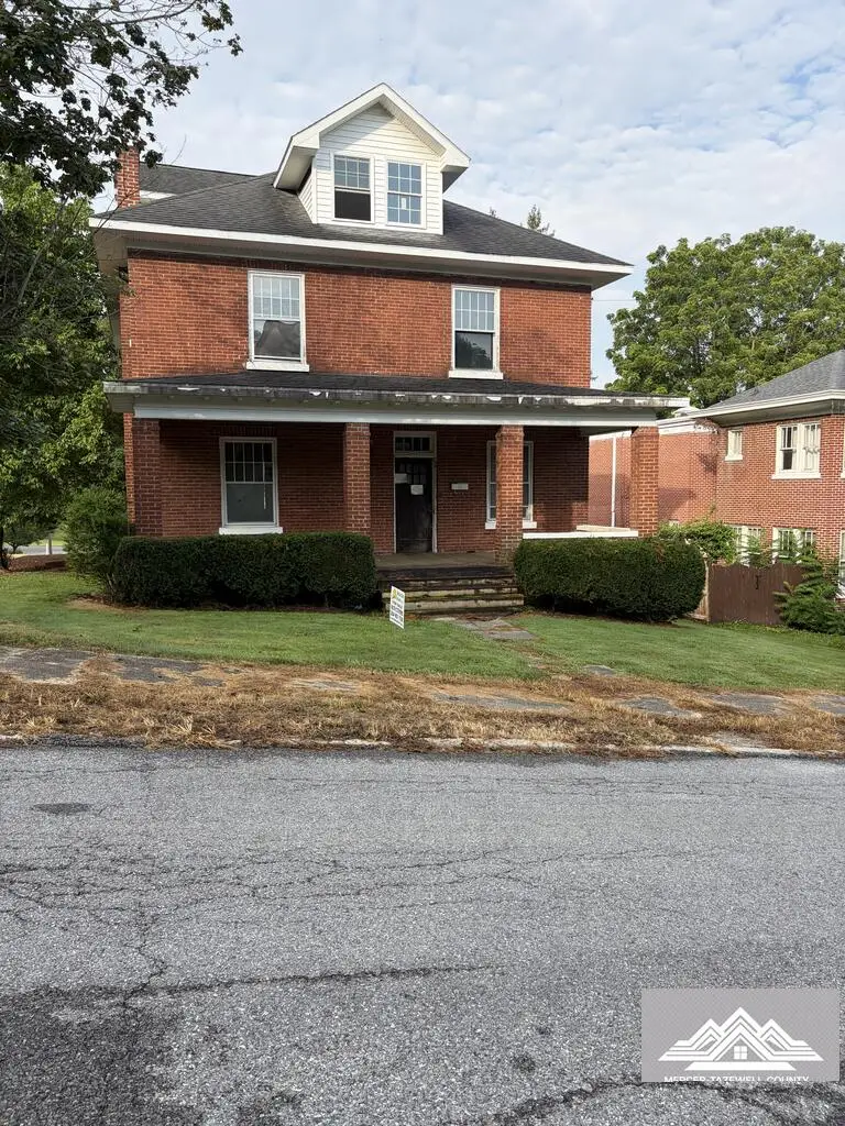 1924 Jefferson St., Bluefield, WV 24701 - #1