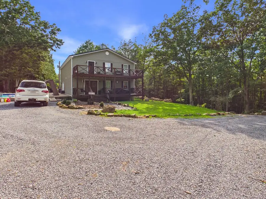 3204 Bent Mountain Rd, Lerona, WV 25971 - #2