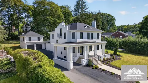 727 Heatherwood, BLUEFIELD, WV 24701