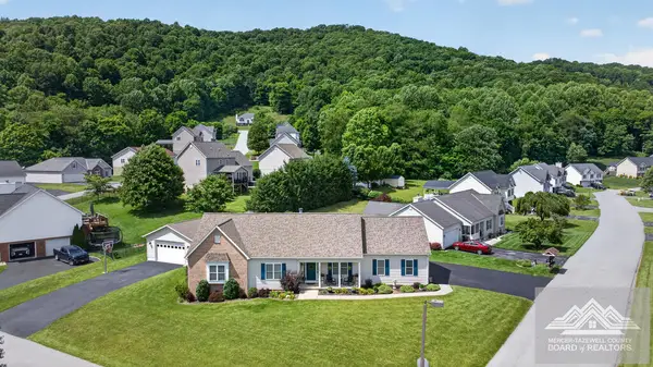 398 Brandon Drive, BLUEFIELD, VA 24605
