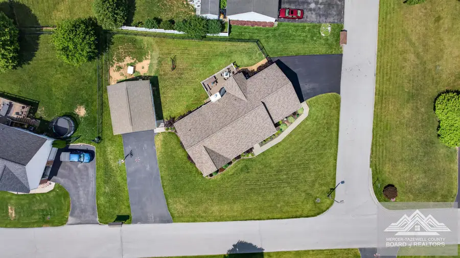 398 Brandon Drive, Bluefield, VA 24605 - #2