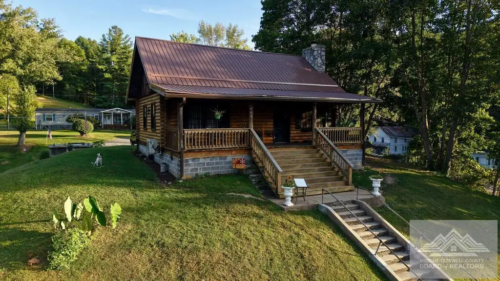 700 Boissevain Rd, Bluefield, VA 24605 - #1