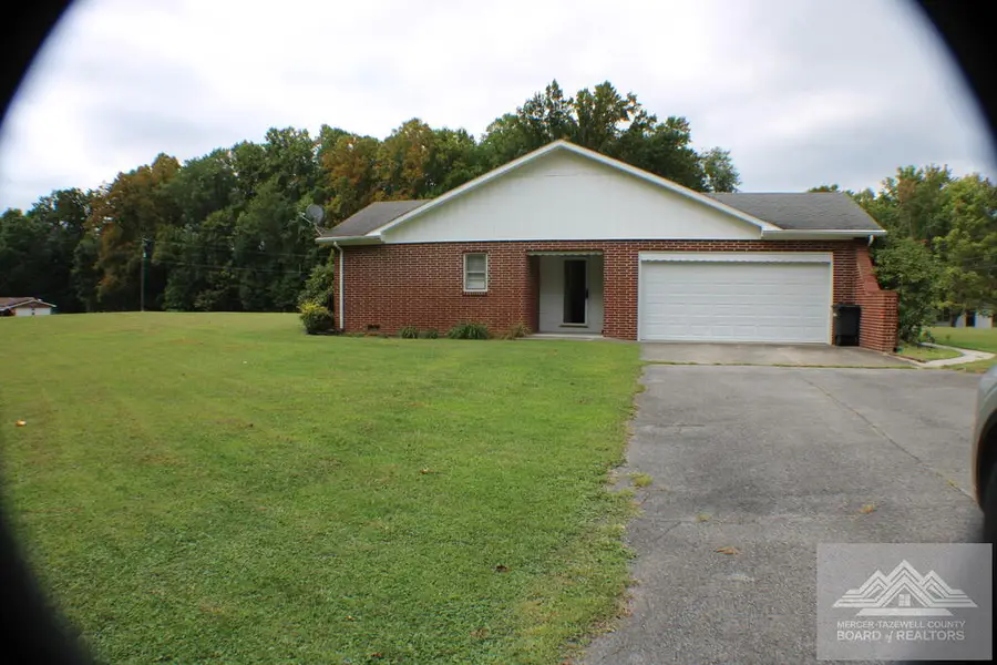 4000 Elgood Road, Princeton, WV 24739 - #3