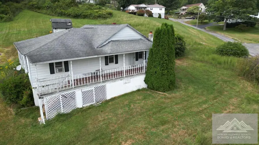 3926 Sandlick Road, Bluefield, WV 24701 - #2