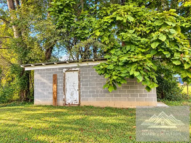 164 Fond St, Rock, WV 24747 - #3