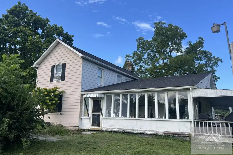 4045 Sandlick Rd, Bluefield, WV 24701 - #2