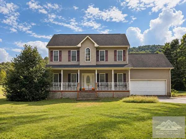 11982 Grapefield road, BASTIAN, VA 24314