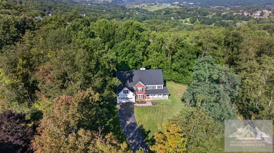 108 Callaway Circle, Bluefield, VA 24605 - #2