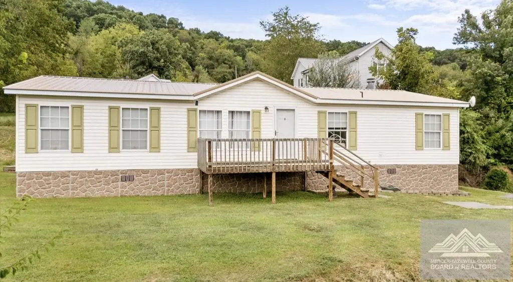 105 Montgomery St., Bluefield, VA 24605 - #1