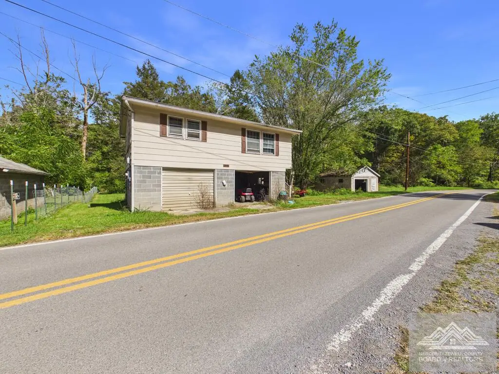 2886 Rock rd., Rock, WV 24747 - #1