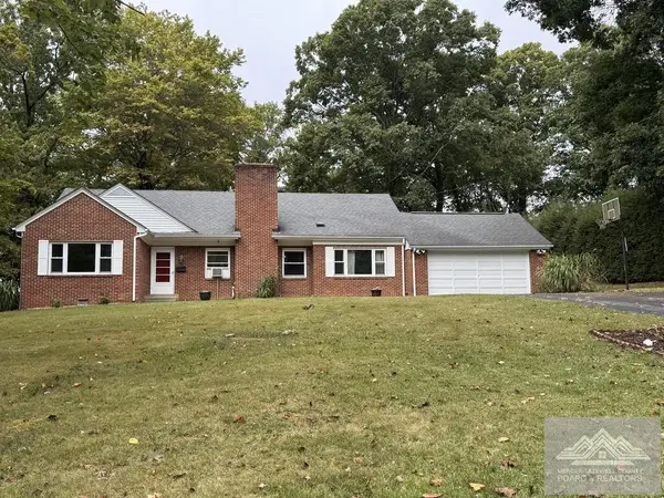 217 Oakdell Avenue, BLUEFIELD, WV 24701-4840
