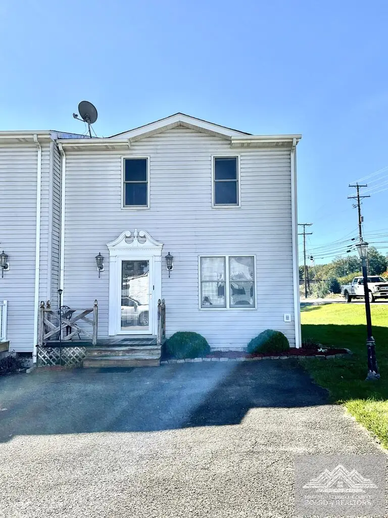 102 Glendale Ave., Princeton, WV 24740 - #2