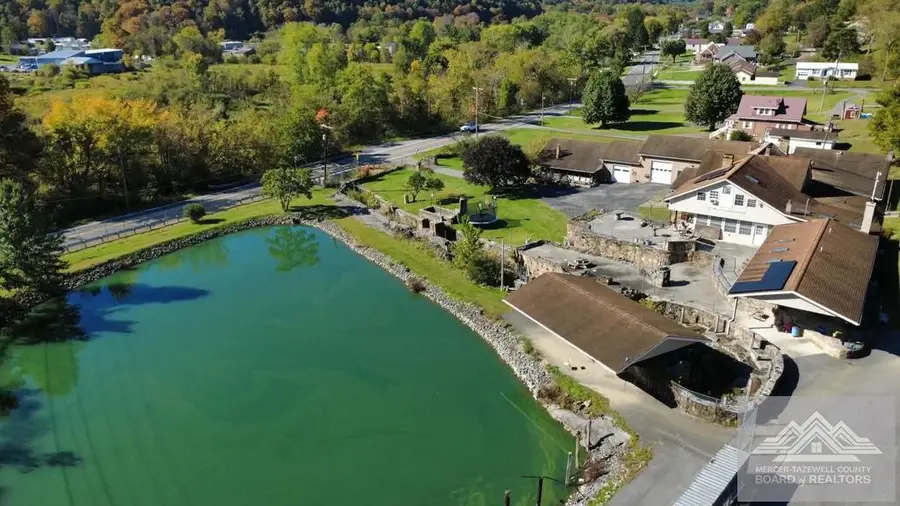 1140 Glenwood Park Rd, Princeton, WV 24739 - #3