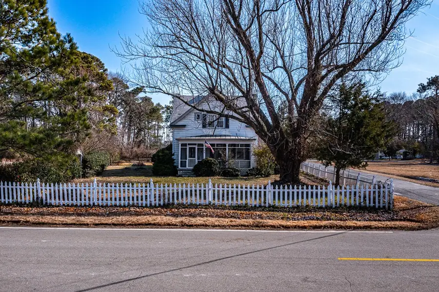 21 Summers Lane, White Stone, VA 22578 - Image #2