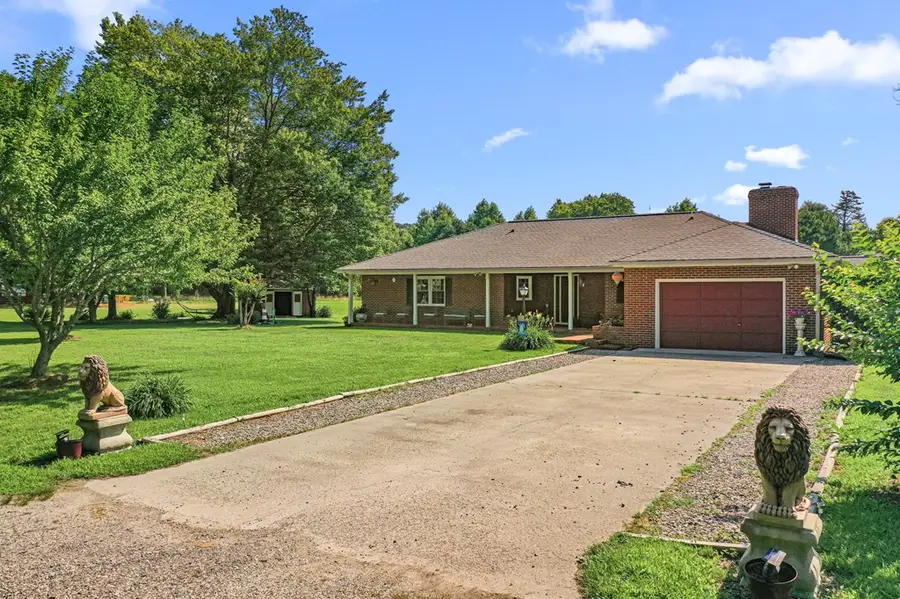 77 Kent Cove Road, Kilmarnock, VA 22482 - #2
