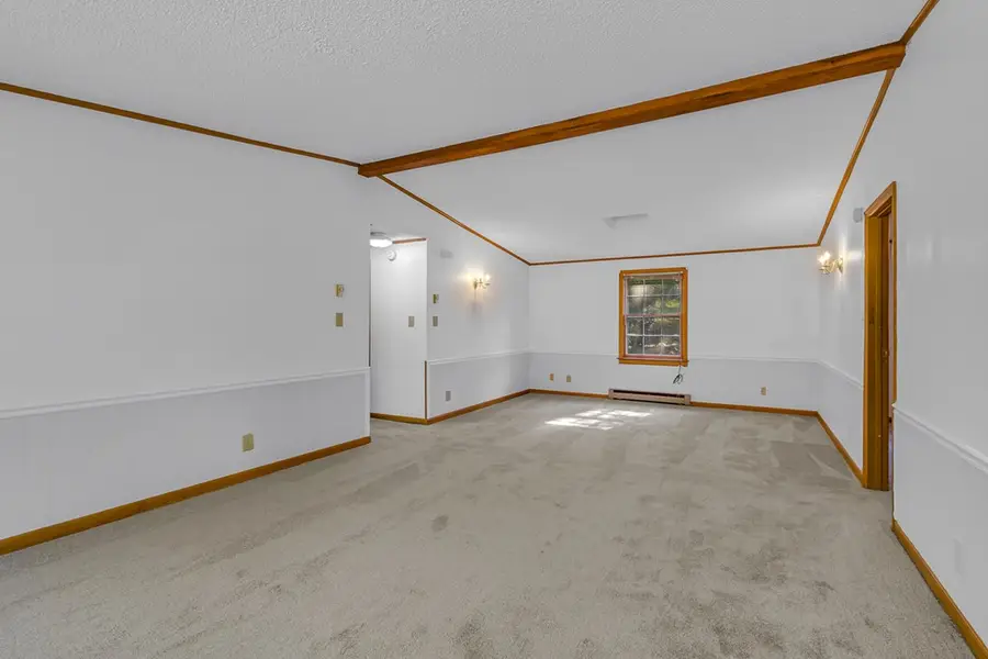 563 Coach Point Road, Hartfield, VA 23071 - Image #2