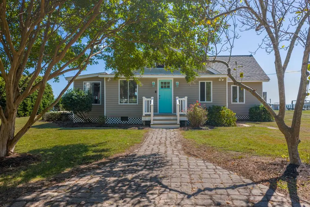 76 Cardinal Trail, Pine Top, VA 23043 - #1