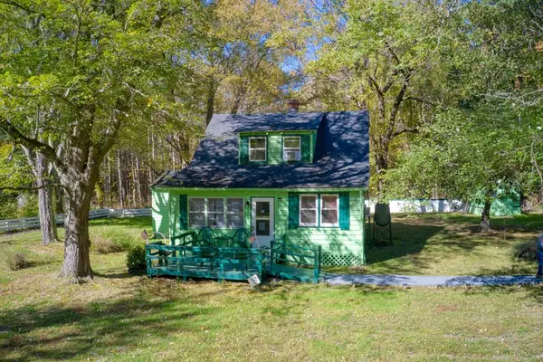 2097 Coles Point Road, , VA 22469