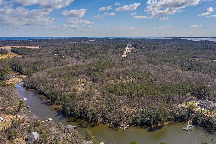 8 Irvington Road, White Stone, VA 22578 - Image #3