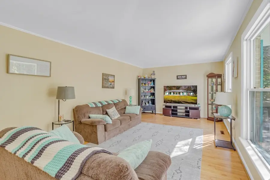 17 Wesley Terrace, Weems, VA 22576 - Image #2