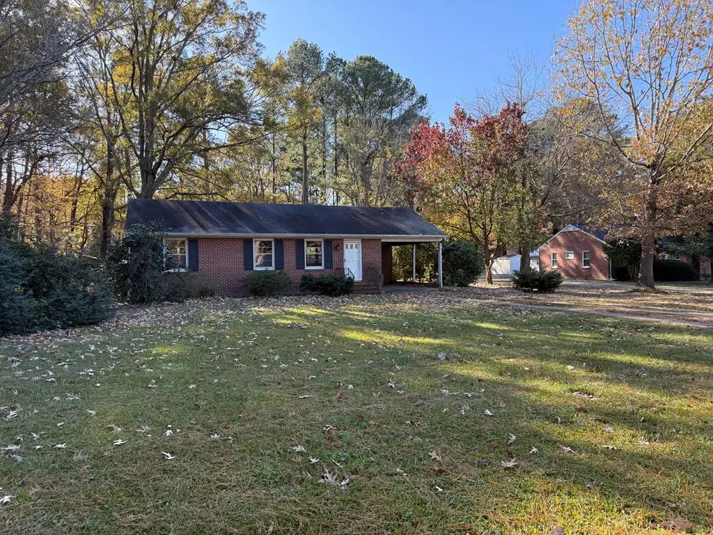 162 Hatton Avenue, Kilmarnock, VA 22482 - Image #1