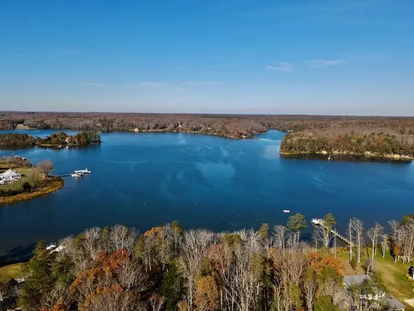 2 Hinton Farm Ln, , VA 22473