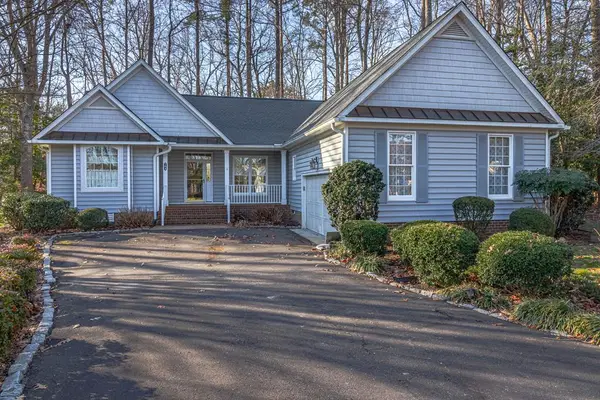 784 Middle Gate, , VA 22480