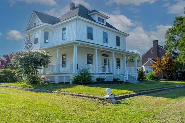 89 Main Street N, , VA 22482