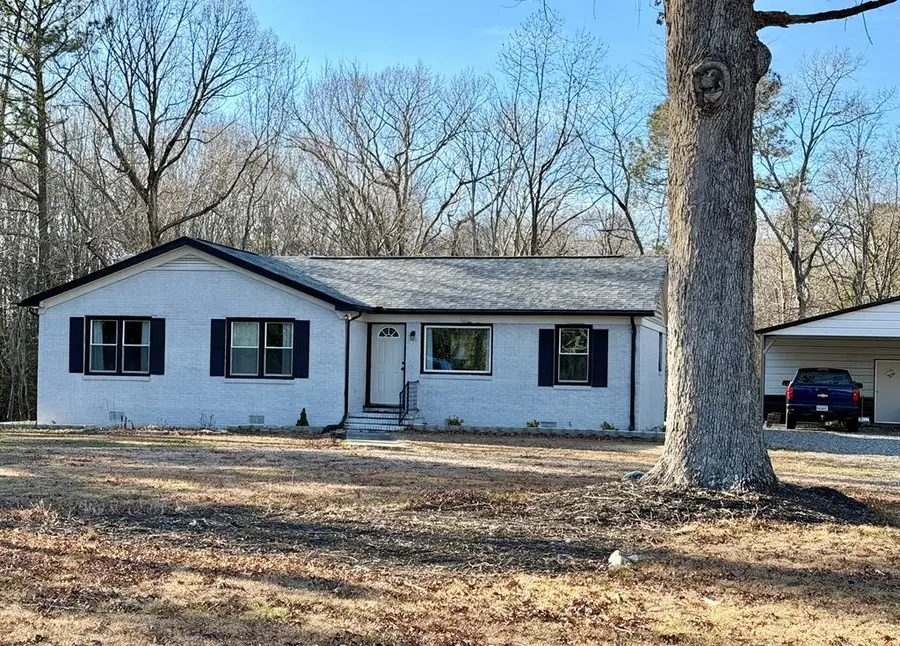 2539 Hampton Hall Road, Callao, VA 22435 - #2