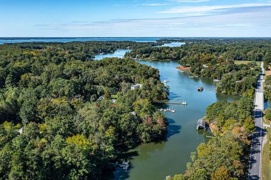 70 Currell Cove Lane, White Stone, VA 22578 - #2