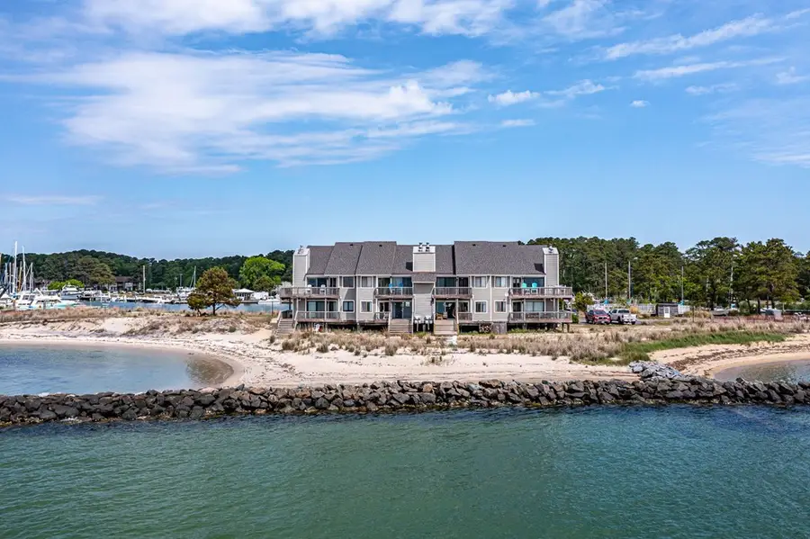 161 Beach Cove Drive, White Stone, VA 22578 - #2