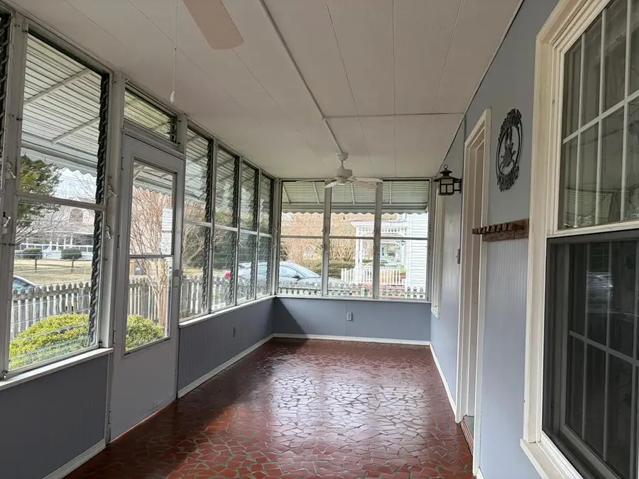 121 Taylor Avenue, Urbanna, VA 23175 - #3