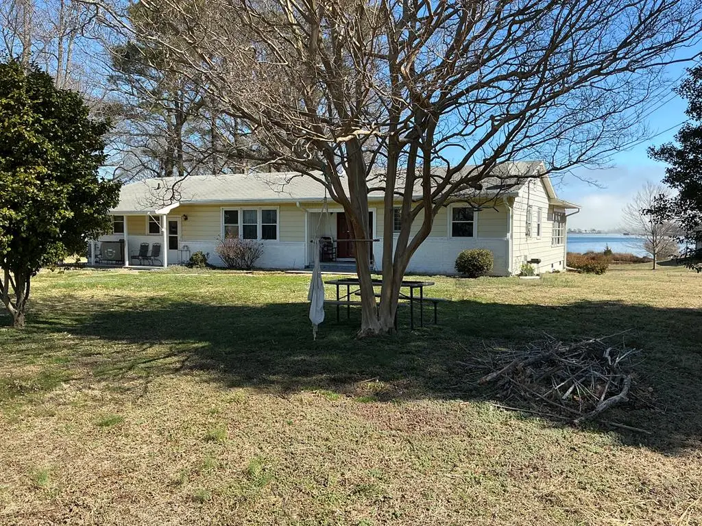 662 Bridge Creek Circle, Reedville, VA 22539 - #1