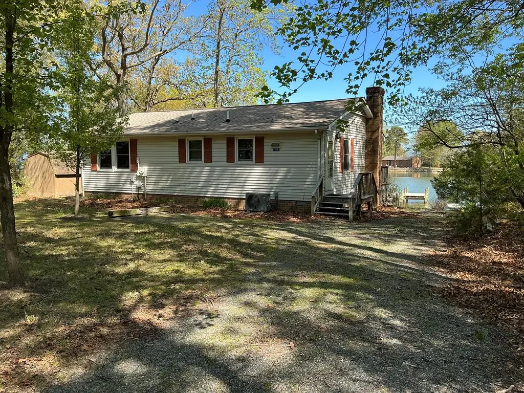 153 Circle Drive, Heathsville, VA 22473 - #1