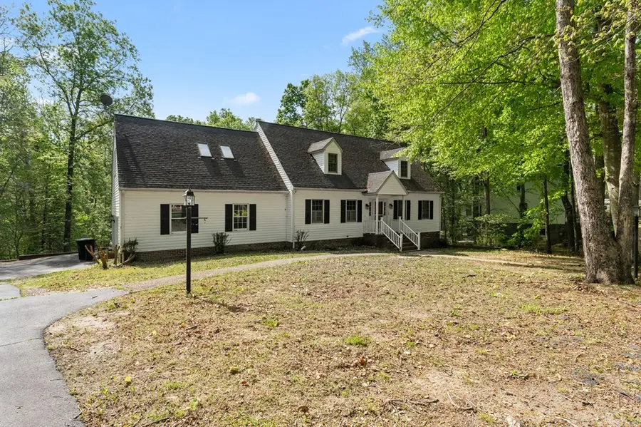 591 Wallace Street, Warsaw, VA 22572 - #2