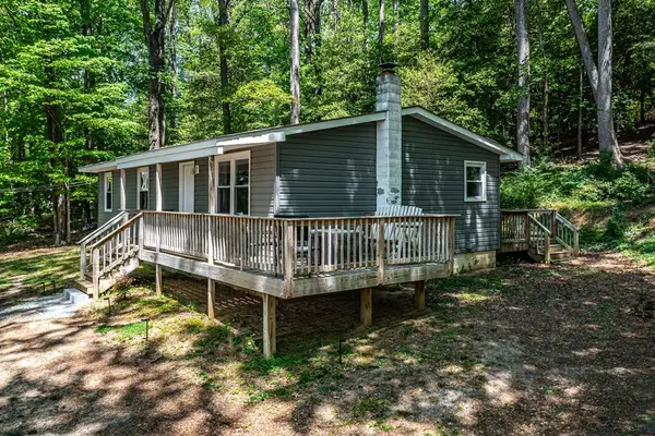 8993 River Road, , VA 22503