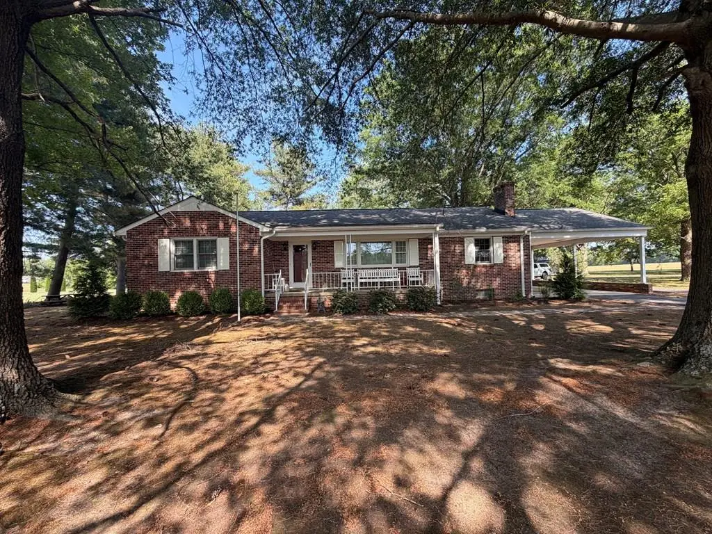 12483 Kings Hwy, Montross, VA 22520 - #1