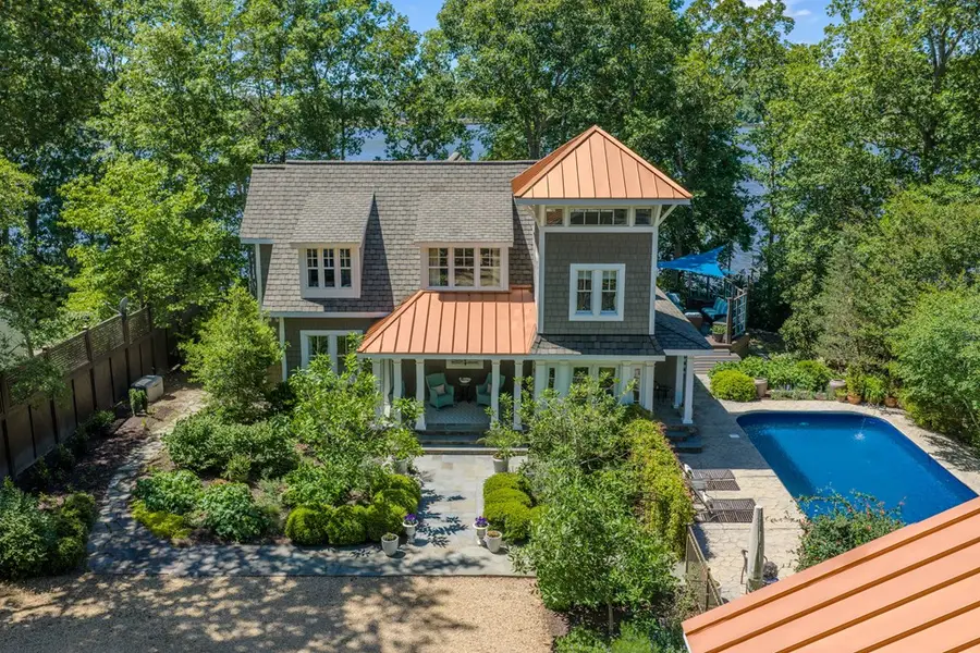 158 River Rd Cir, Saluda, VA 23149 - #2